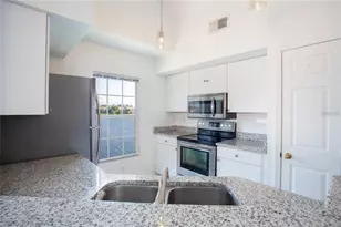 9704 Lake Chase Island Way, Tampa, FL 33626 - Photo 5