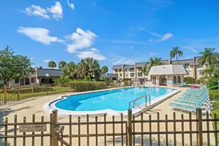 8681 Bardmoor Blvd, Seminole, FL 33777 - Photo 33