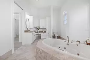 3215 Gulf City Rd, Ruskin, FL 33570 - Photo 29
