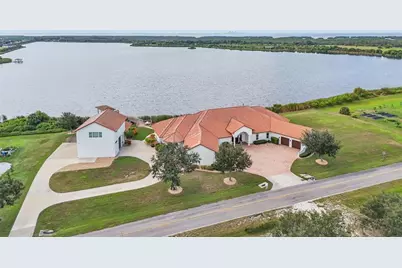 3215 Gulf City Road, Ruskin, FL 33570 - Photo 1