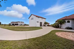 3215 Gulf City Rd, Ruskin, FL 33570 - Photo 83