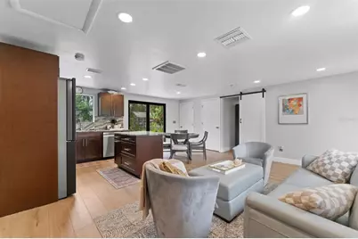 8835 W Patterson Street, Tampa, FL 33615 - Photo 7