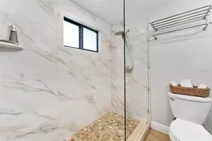 8835 W Patterson St, Tampa, FL 33615 - Photo 17