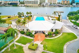 10216 Regal Dr, Largo, FL 33774 - Photo 51