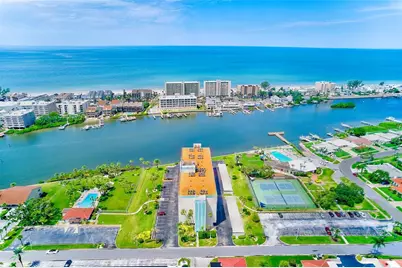 10216 Regal Drive #705, Largo, FL 33774 - Photo 5