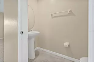 16847 Delia St, Wimauma, FL 33598 - Photo 7