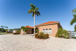 825 Birdie Way, Apollo Beach, FL 33572 - Photo 9