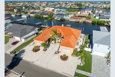 825 Birdie Way, Apollo Beach, FL 33572 - Photo 1