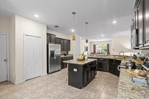 12722 Drakefield Dr, Spring Hill, FL 34610 - Photo 17