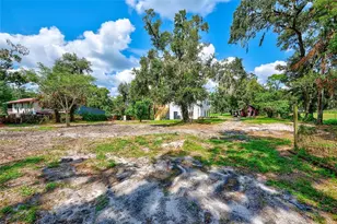 2003 W Sam Allen Rd, Plant City, FL 33565 - Photo 55