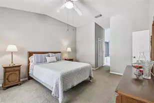 9210 Dayflower Dr, Tampa, FL 33647 - Photo 27