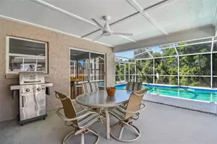 9210 Dayflower Dr, Tampa, FL 33647 - Photo 41