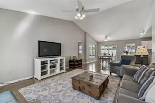 9210 Dayflower Dr, Tampa, FL 33647 - Photo 17