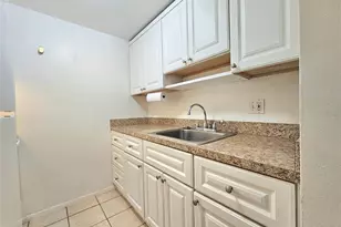 611 Lyndhurst St, Dunedin, FL 34698 - Photo 39