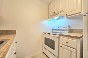 611 Lyndhurst St, Dunedin, FL 34698 - Photo 11