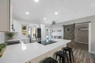8946 93rd St, Seminole, FL 33777 - Photo 13