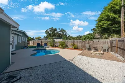 8946 93rd Street, Seminole, FL 33777 - Photo 33