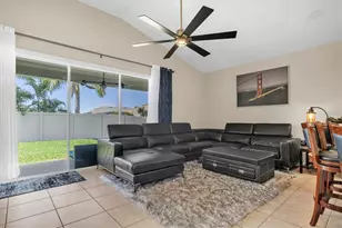 12607 Avelar Creek Dr, Riverview, FL 33578 - Photo 7