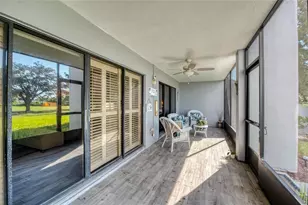 9200 Park Blvd, Seminole, FL 33777 - Photo 15