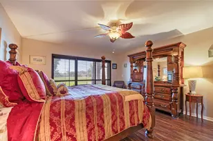 9200 Park Blvd, Seminole, FL 33777 - Photo 9