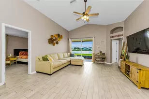 13561 Fladgate Mark Drive, Riverview, FL 33579 - Photo 5