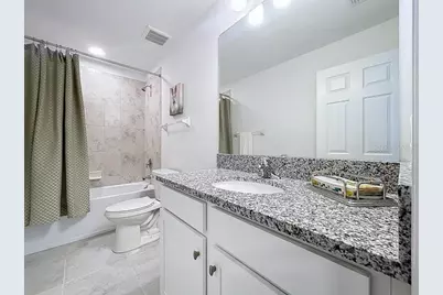 2450 Sunny Pebble Loop, Zephyrhills, FL 33540 - Photo 31