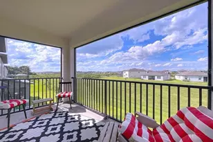 2450 Sunny Pebble Loop, Zephyrhills, FL 33540 - Photo 43