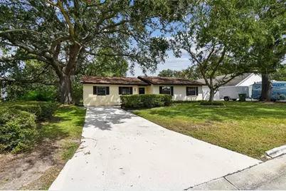 219 W 108th Avenue, Tampa, FL 33612 - Photo 5