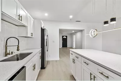 219 W 108th Avenue, Tampa, FL 33612 - Photo 51