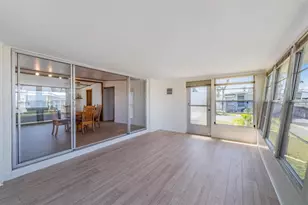 4851 W Gandy Blvd, Tampa, FL 33611 - Photo 15