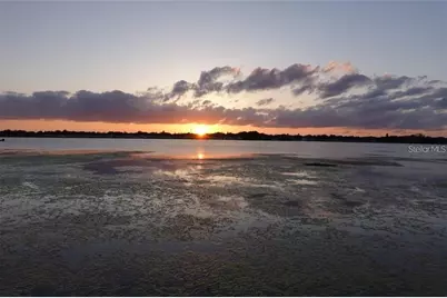 11314 Harborside Drive, Largo, FL 33773 - Photo 5