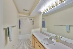 1408 Moss Laden Ct, Brandon, FL 33511 - Photo 25