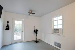 101 Read St, Tarpon Springs, FL 34689 - Photo 75
