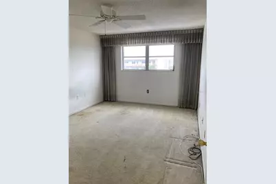 5521 80th Street N #516, Saint Petersburg, FL 33709 - Photo 29