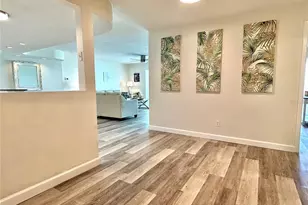 851 Bayway Blvd, Clearwater Beach, FL 33767 - Photo 5