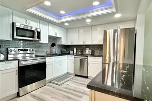 855 Bayway Blvd, Clearwater, FL 33767 - Photo 7