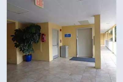 2506 N Rocky Point Drive #229, Tampa, FL 33607 - Photo 3