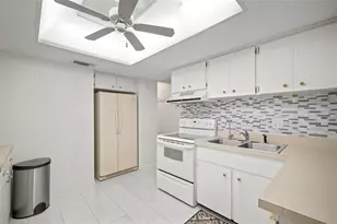 4446 Chart Ct, New Port Richey, FL 34652 - Photo 9