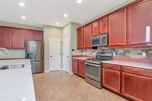 1804 Via Palermo St, Plant City, FL 33566 - Photo 11