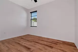 1804 Via Palermo St, Plant City, FL 33566 - Photo 23