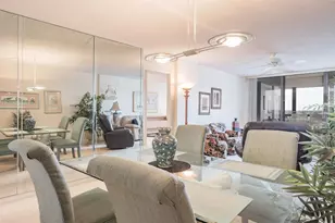 9415 Blind Pass Rd, Saint Pete Beach, FL 33706 - Photo 19