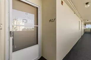 4775 Cove Cir, Saint Petersburg, FL 33708 - Photo 39