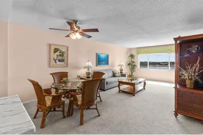 4775 Cove Circle #407, Saint Petersburg, FL 33708 - Photo 9