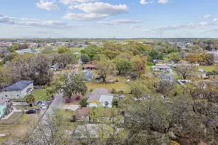 803 W Warren St, Plant City, FL 33563 - Photo 37