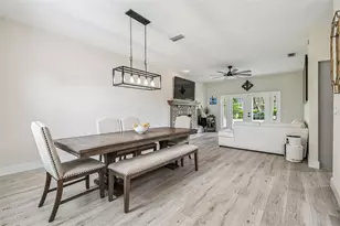 2810 Forest Club Dr, Plant City, FL 33566 - Photo 9