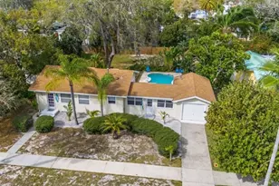 1122 Charles St, Clearwater, FL 33755 - Photo 5