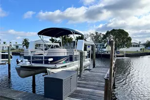 6803 Mt Pleasant Rd NE, Saint Petersburg, FL 33702 - Photo 19