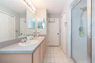 18102 Nassau Point Dr, Tampa, FL 33647 - Photo 47