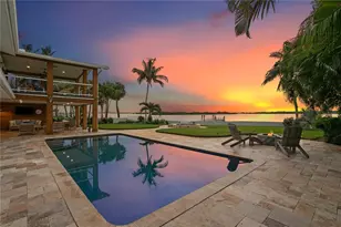 8488 35th Ave N, Saint Petersburg, FL 33710 - Photo 3