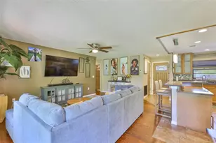 1219 70th Dr E, Sarasota, FL 34243 - Photo 13